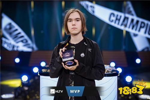 LOL官方展示GAM在越南赛区的荣誉：19夏至今收获8个联赛冠军